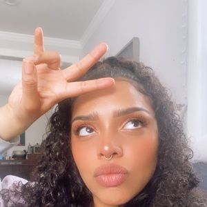 Meet your Posher, Bri